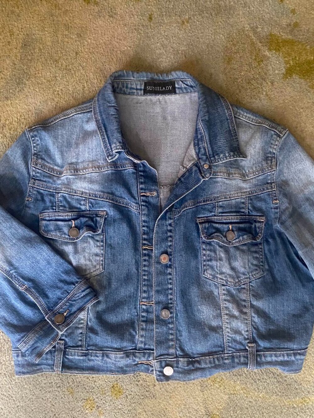 Cute cropped jean jacket